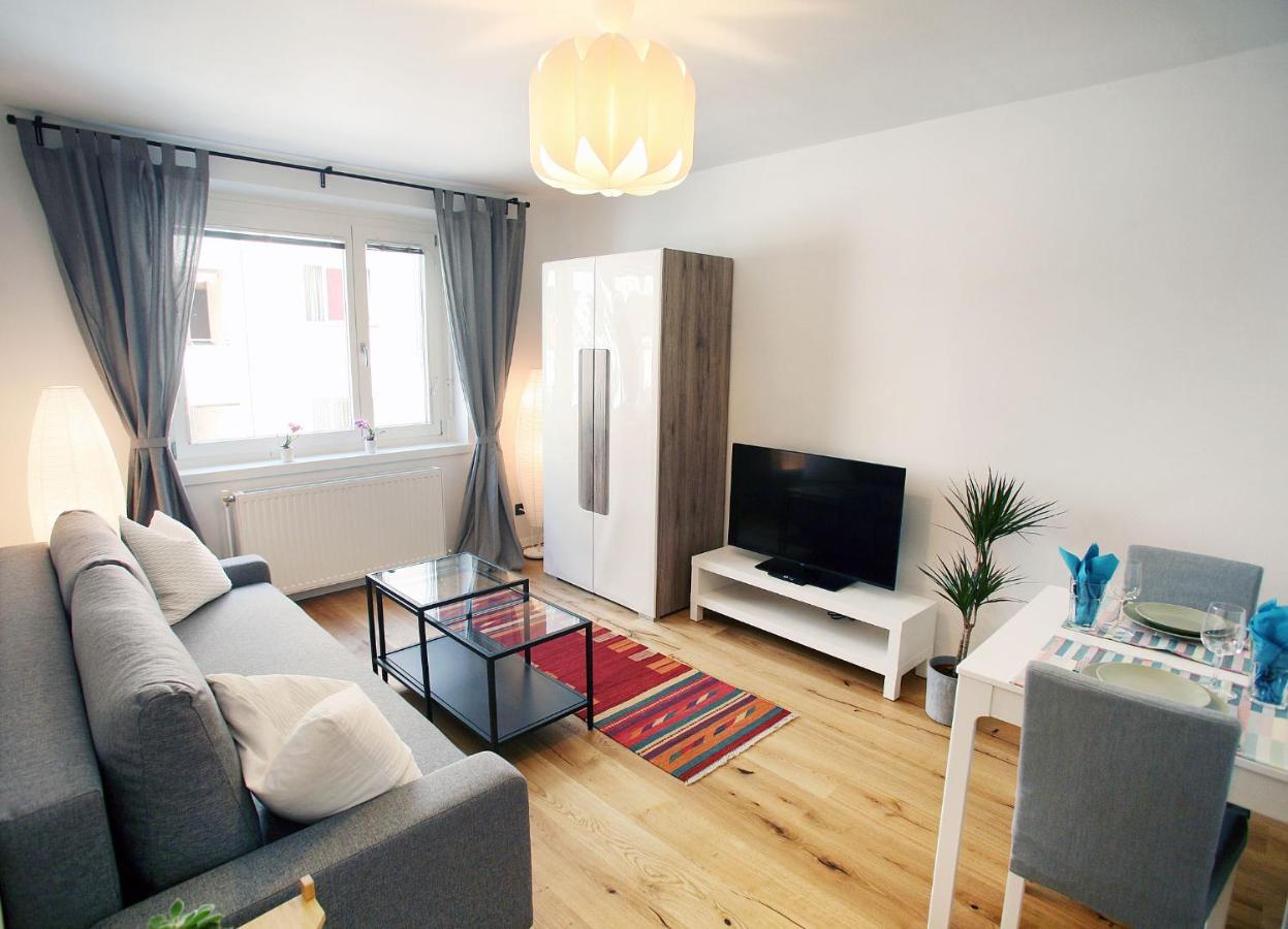 Quiet & Stylish Apartment In Vienna For 4 Guests Bagian luar foto