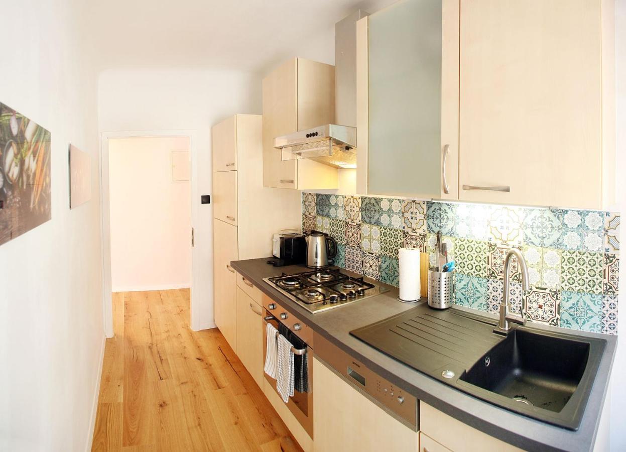 Quiet & Stylish Apartment In Vienna For 4 Guests Bagian luar foto